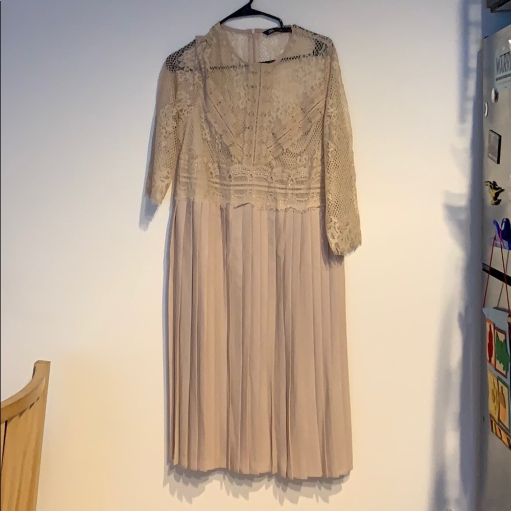 Lace dress